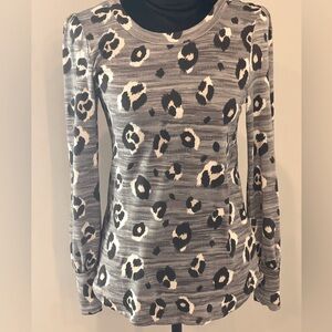 Maurice’s Animal Print Long Sleeve top XS soft